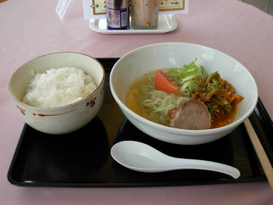 キャベツキムチ入り冷麺 キャベツキムチ入り冷麺
