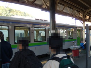 倶知安行き普通列車待機