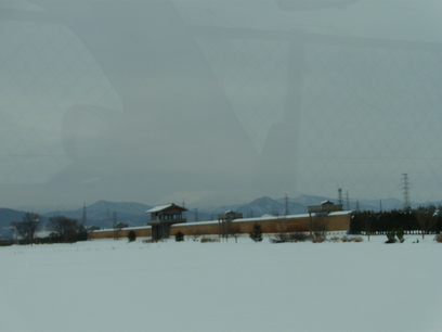 志波城跡。雪に埋もれていて、近づいて見ることはできなかった。