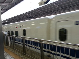名古屋駅で乗り換え