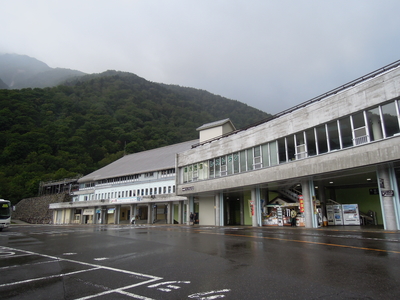 扇沢駅（長野県側の駅）