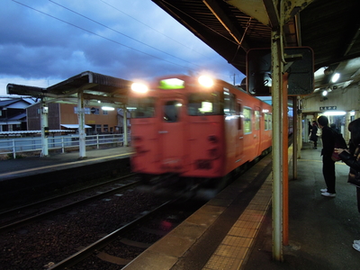 鳥取行き列車