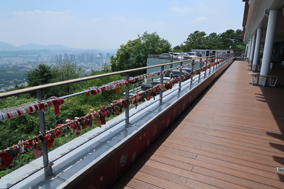 ��ˬ�Ԥ�������ꤹ��˼���դ��롢�Ȥ����Τ��Ԥ��Ƥ���