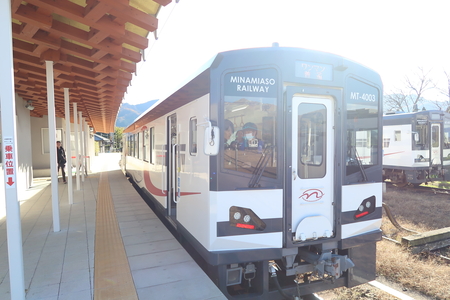 ���Ŵƻ�˾��