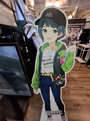 ナムコ名古屋駅前店のツアマスパネル（袖屋璃空）