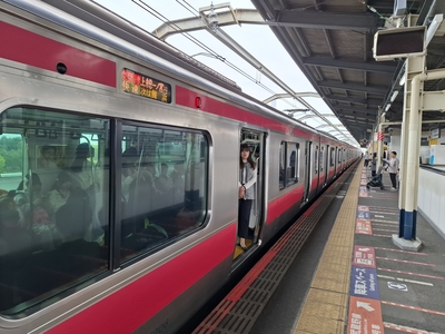 新木場駅に到着