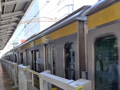 秋葉原駅に到着