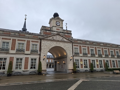 パルケエスパーニャの「マヨール広場」入口