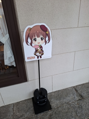 パルケエスパーニャの掲示（緒方智絵里）