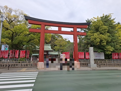 静岡浅間神社（コラボ担当アイドル：如月千早）。ここは南側にある「赤鳥居」